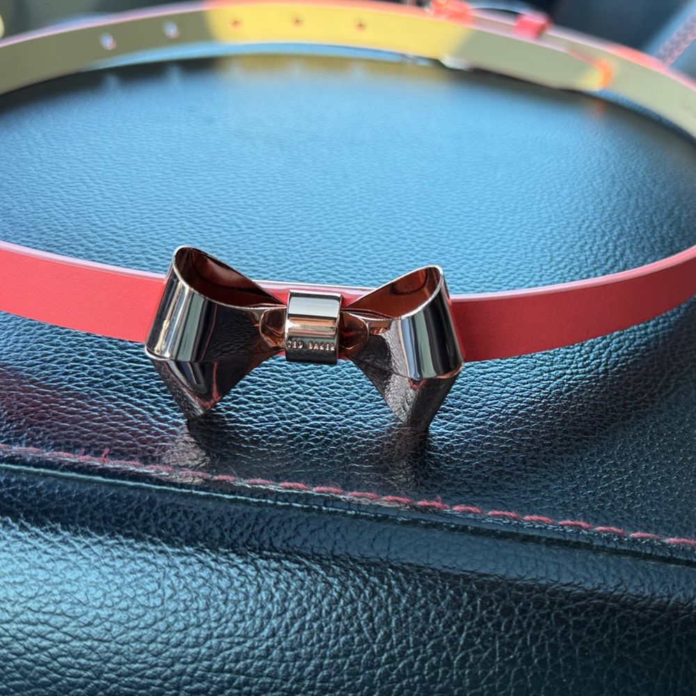 Ted Baker Bow Accent Thin Belt - Coral with Rose Gold Hardware